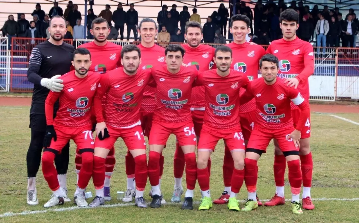 Bilecikspor, 3 puanı 3 golle aldı