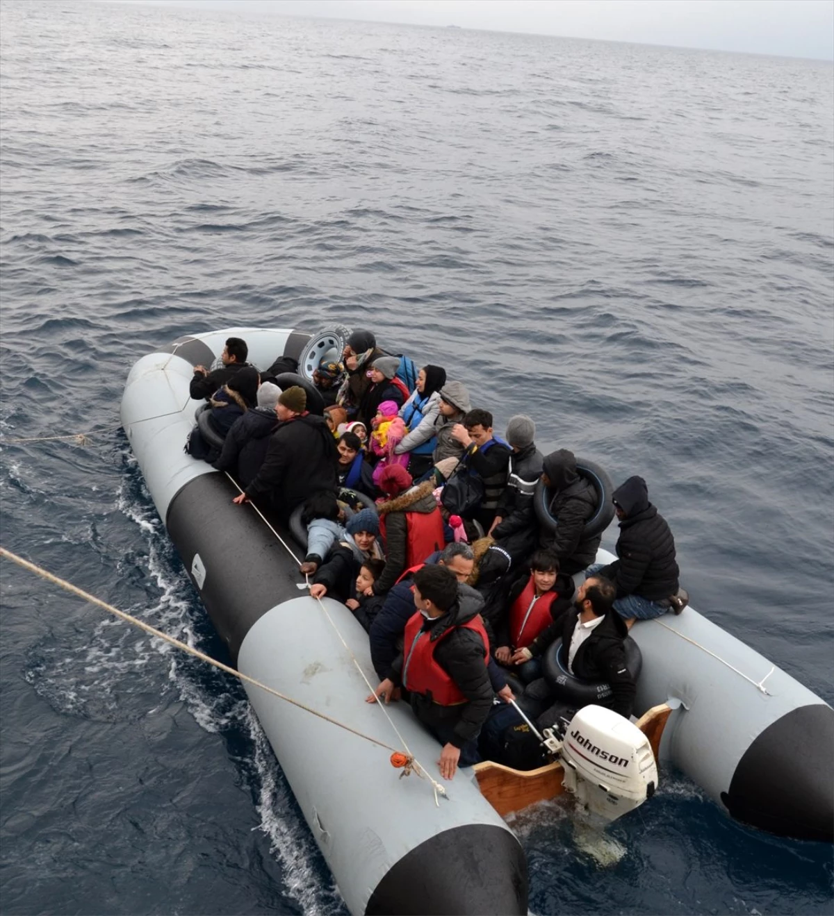 Çanakkale\'de 37 düzensiz göçmen yakalandı