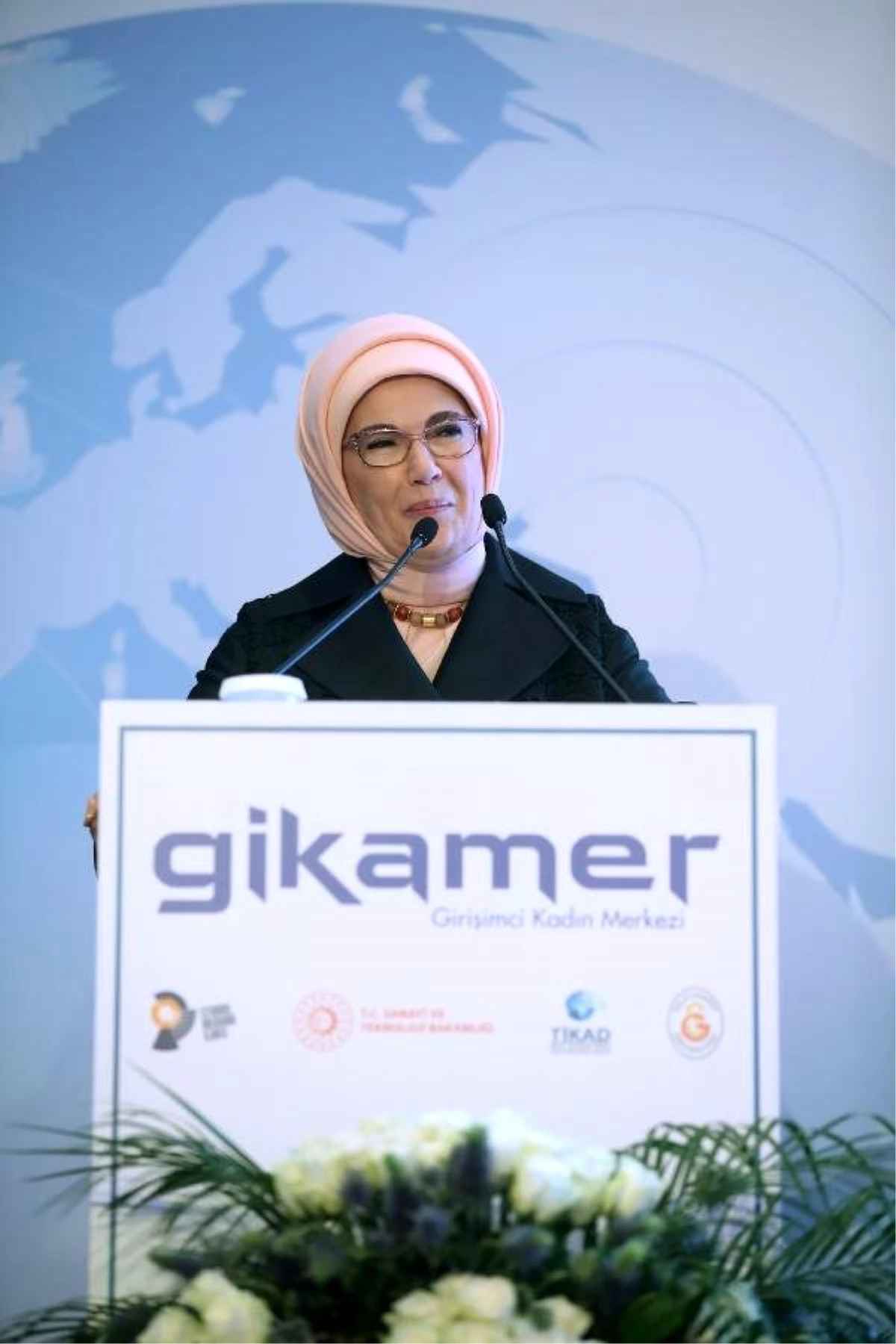 Emine Erdoğan Girişimci Kadın Merkezi\'nin tanıtım toplantısında konuştu