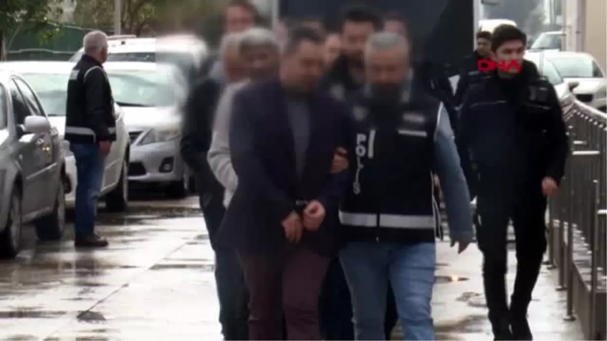 Fetö şüphelisi polisleri, komiser yardımcılığı sınavındaki hatalı soru ele verdi