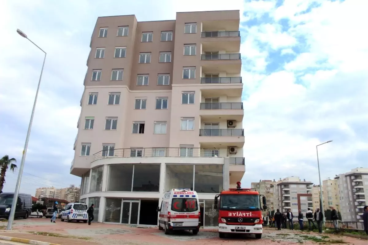 Kullanılmayan binanın asansör boşluğunda ölü bulundu