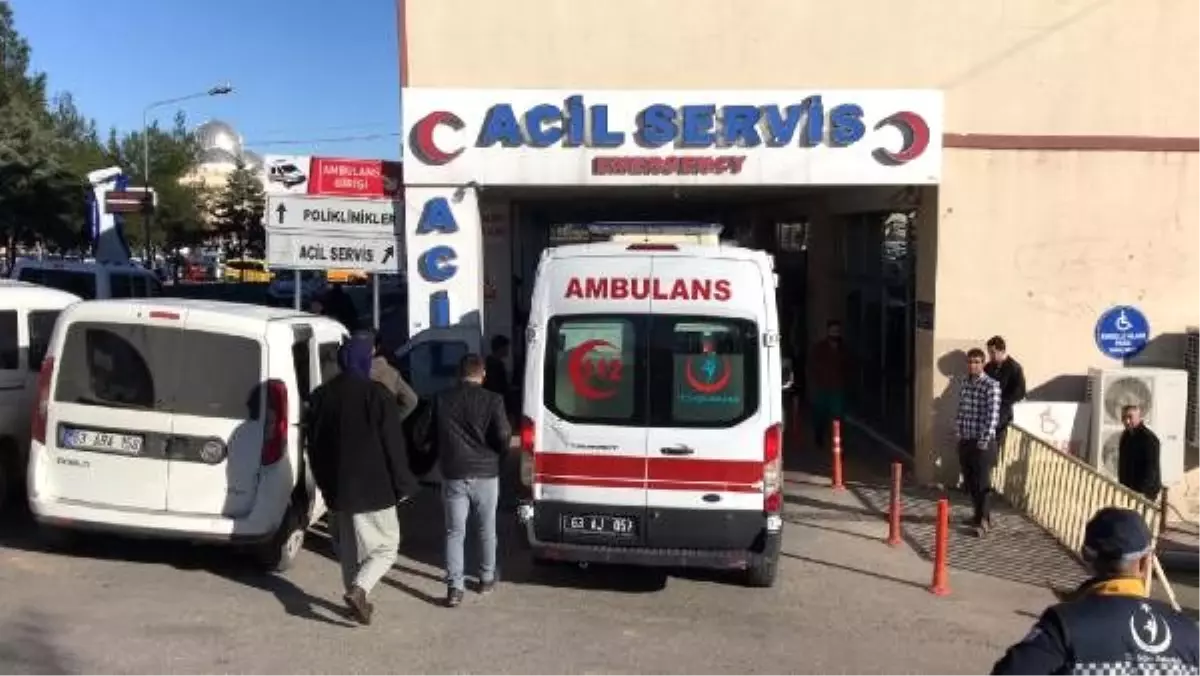 Şanlıurfa\'da iki ayrı kazada 8 kişi yaralandı