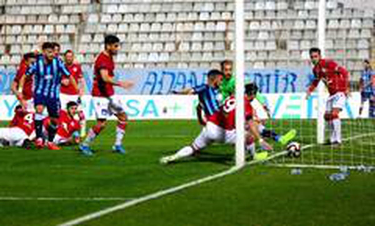 TFF 1. Lig: Adana Demirspor: 3 - Altınordu: 0 (İlk yarı sonucu)
