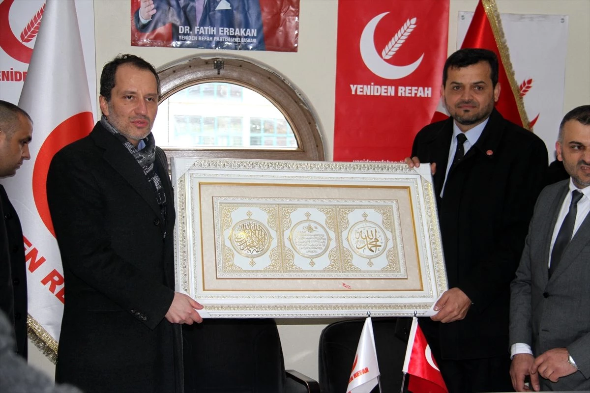 Yeniden Refah Partisi Genel Başkanı Fatih Erbakan Beyşehir\'de