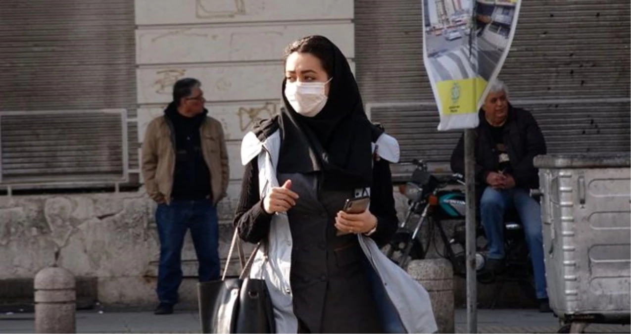 İran\'ın 12 eyaletinde koronavirüs nedeniyle eğitime ara verildi