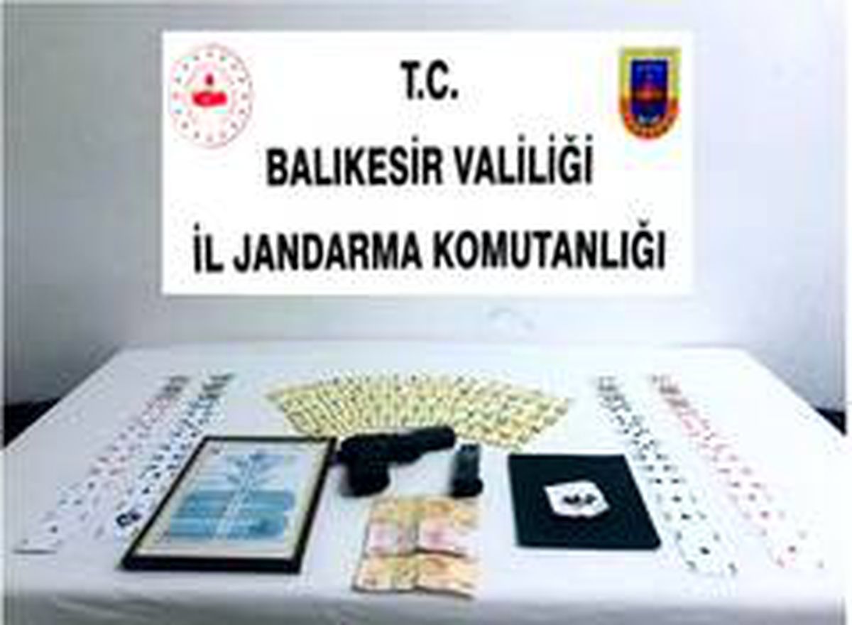 Jandarmadan kumar ve alkol uygulaması