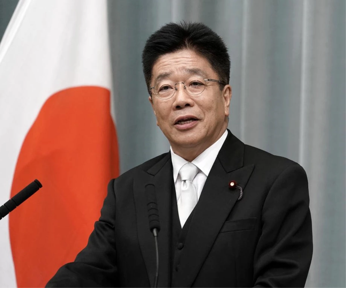 Japonya Sağlık Bakanı Kato\'dan özür