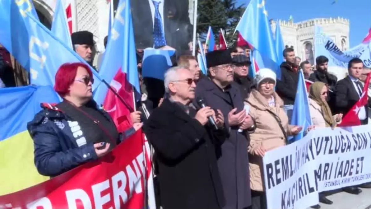 Kırım Tatar Türkleri Rusya\'yı protesto etti