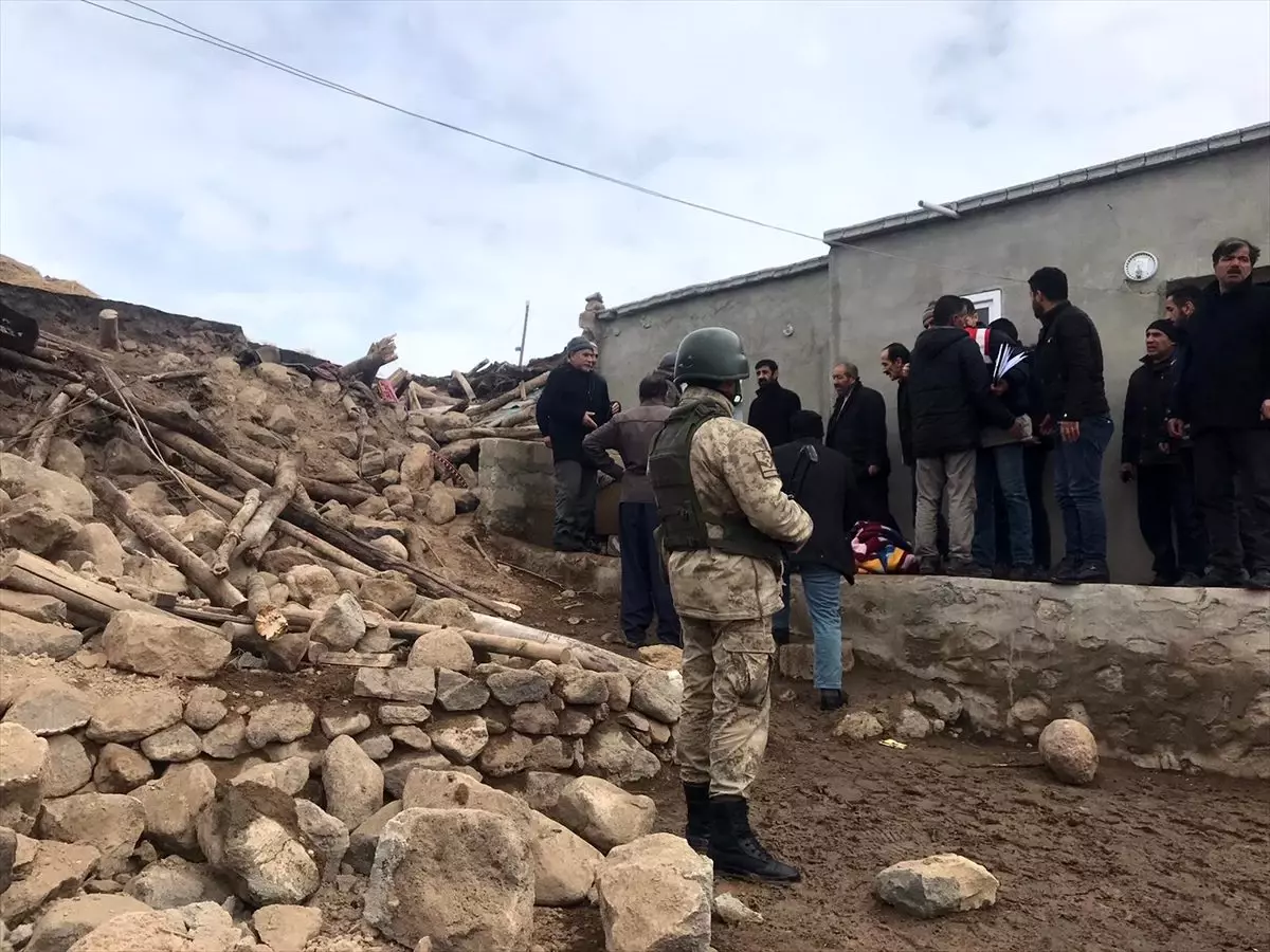 Van Valiliği: "Deprem sonrası Başkale ilçemizin Kaşkol, Güvendik, Özpınar ve Gelenler...