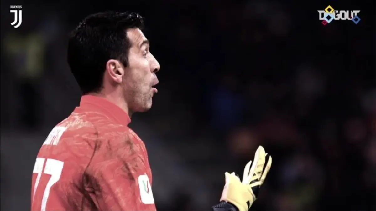 Buffon Juventus\'u İpten Alıyor