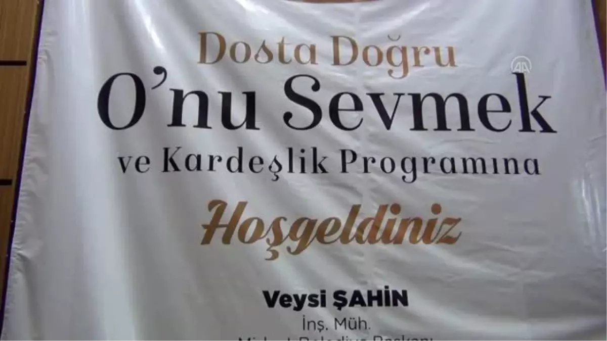 Midyat\'ta "Onu Sevmek" konferansı düzenlendi