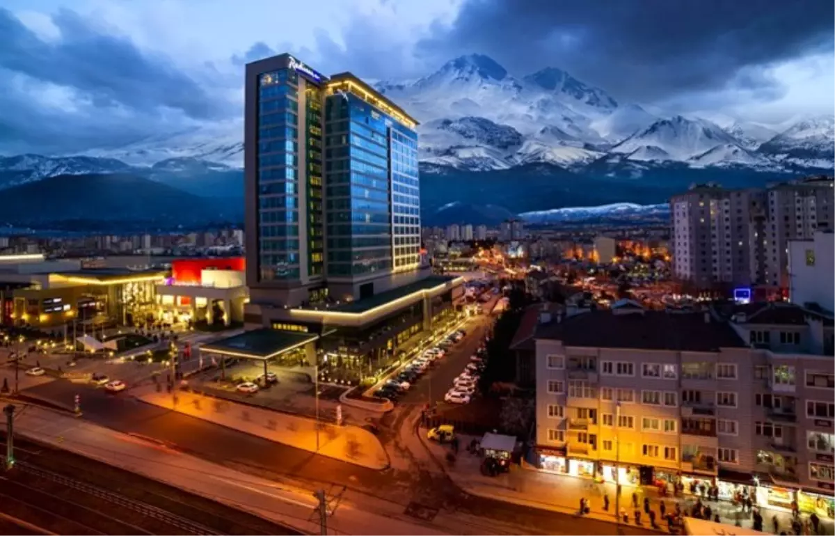 Radisson Blu Hotel Kayseri ,dünyanın en iyi Radisson oteli seçildi