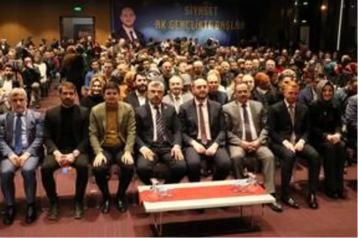 Samsun\'da 19. Dönem AK Parti Siyaset Akademisi açılış dersi