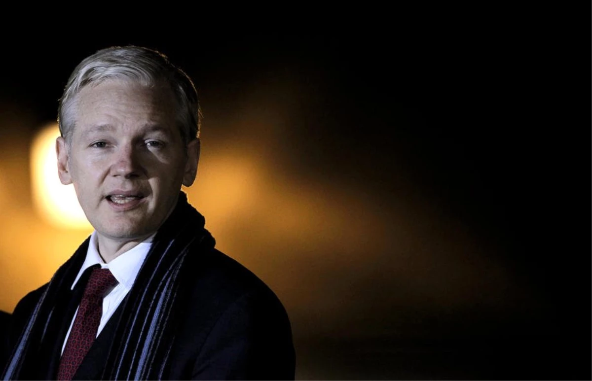 WikiLeaks\'in kurucusu Julian Assange hakim karşısında