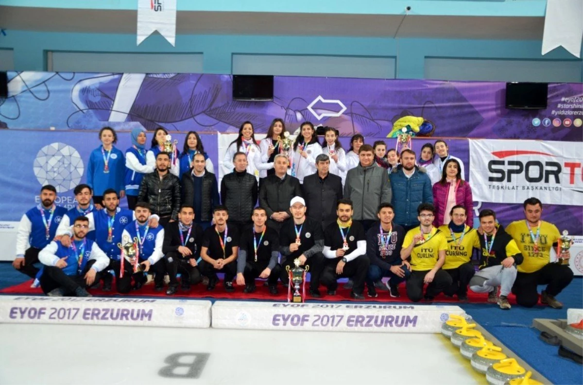 Curlingte UNİLİG\'in şampiyonu Atatürk Üniversitesi