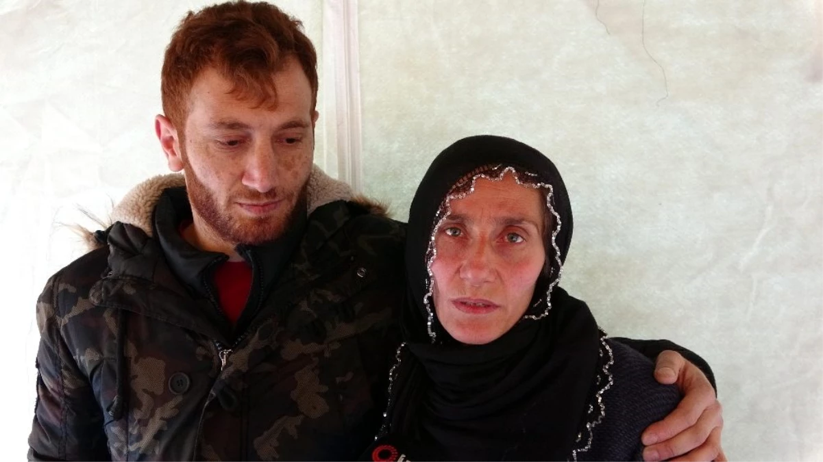 Depremde 4 çocuğunu kaybeden anne, yurtta kalan çocuklarını istiyor