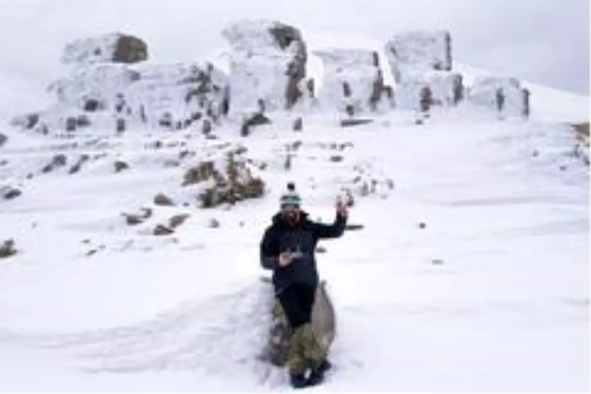 Dünya harikası Nemrut Dağı\'nın eşsiz güzelliği havadan görüntülendi