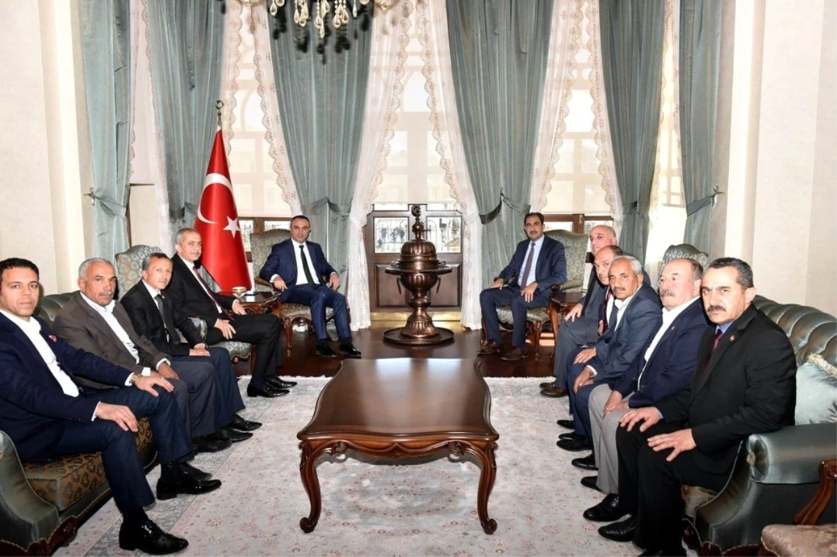 İl Genel Meclisi üyelerinden Vali Soytürk\'e taziye ziyareti