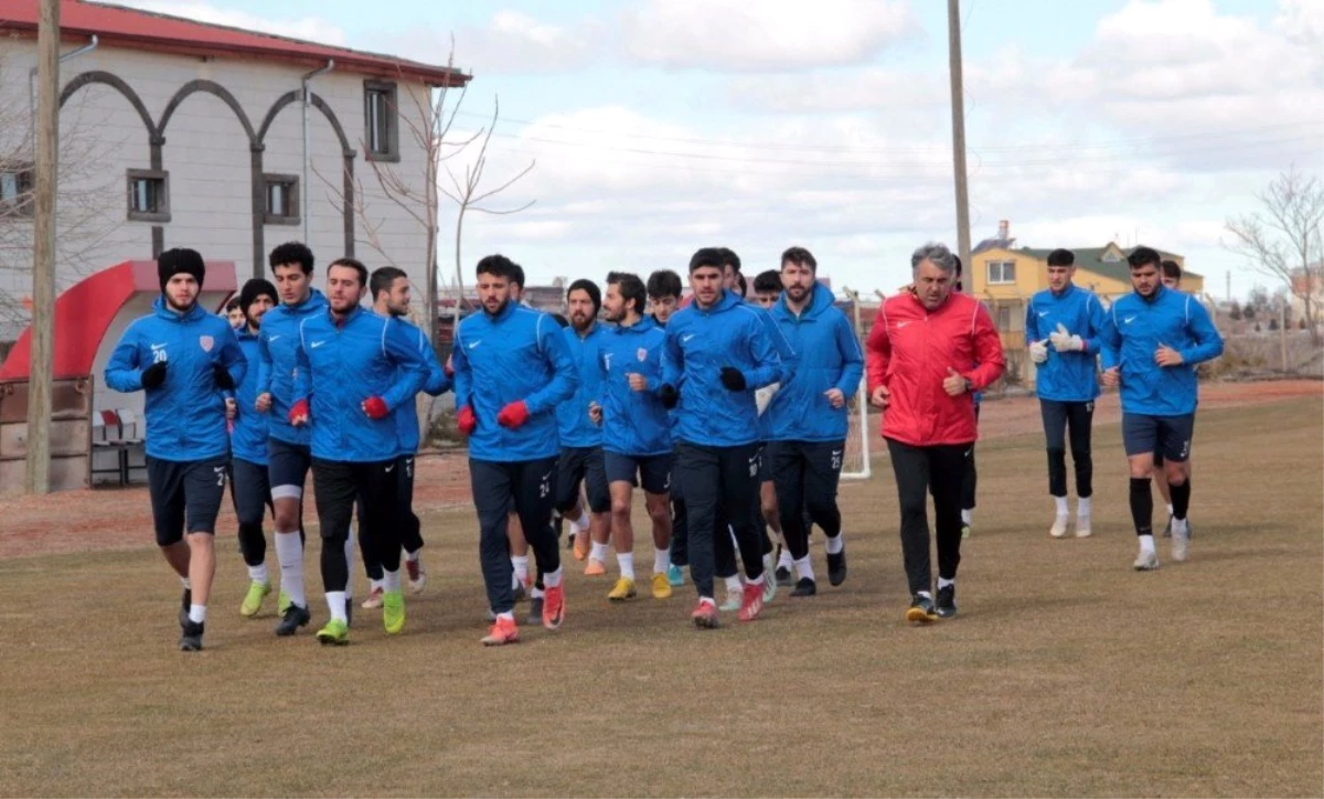 Nevşehir Belediyespor, Gölcükspor maçına hazırlanıyor