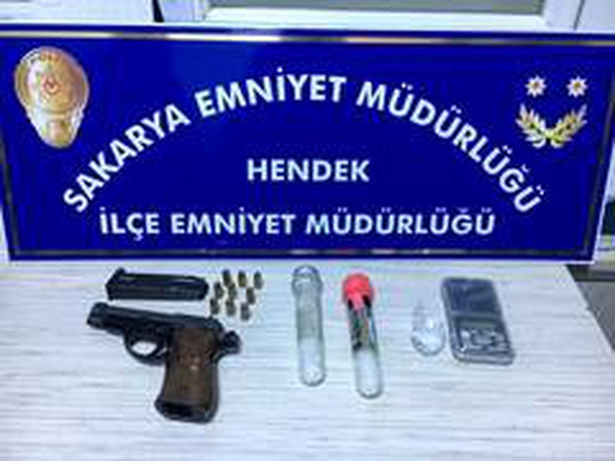 Sakarya\'da uyuşturucu operasyonu: 2 tutuklu
