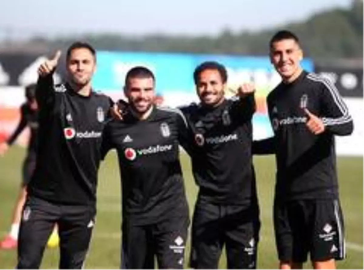 Beşiktaş\'ta, Alanyaspor maçı hazırlıkları sürüyor