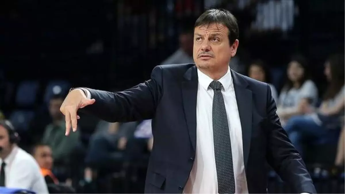 Ergin Ataman: "İyi savunma yapmalı ve ribauntlarda çok dikkatli olmalıyız"