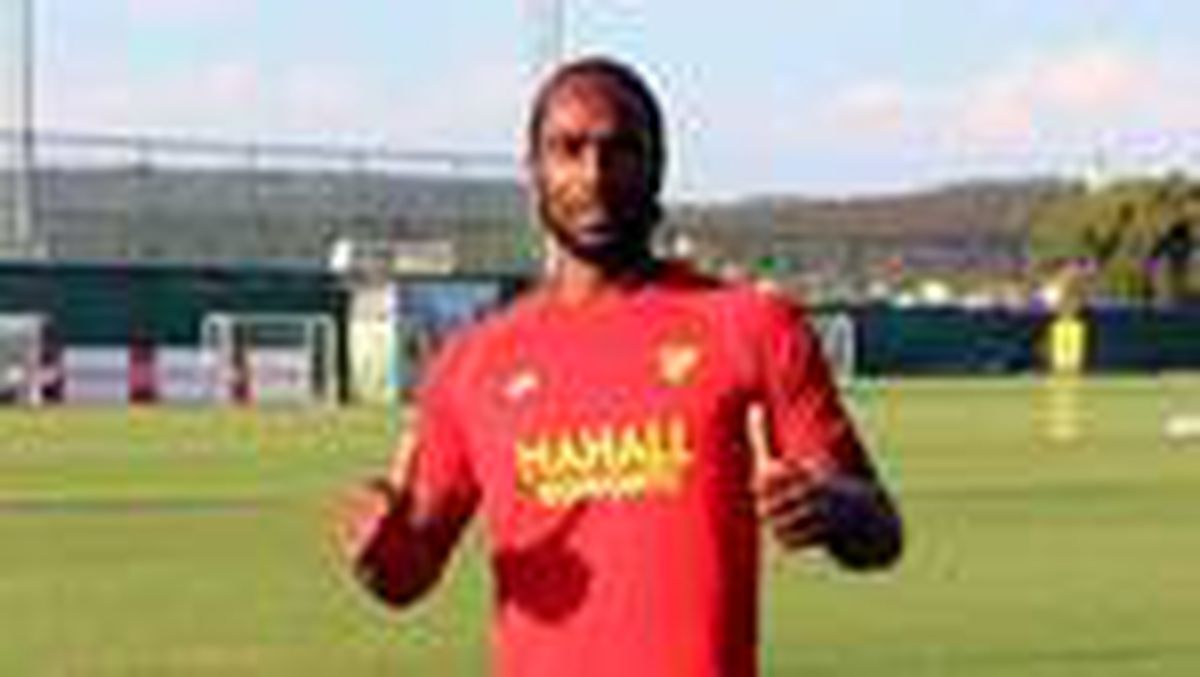 Göztepe\'de forma Cameron Jerome\'un