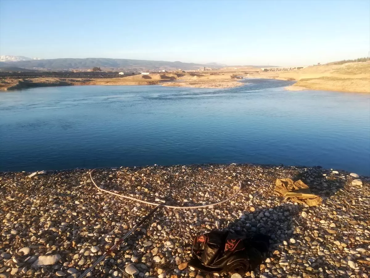 Kahramanmaraş\'da balık avına giden baba ve oğul akarsuda kayboldu