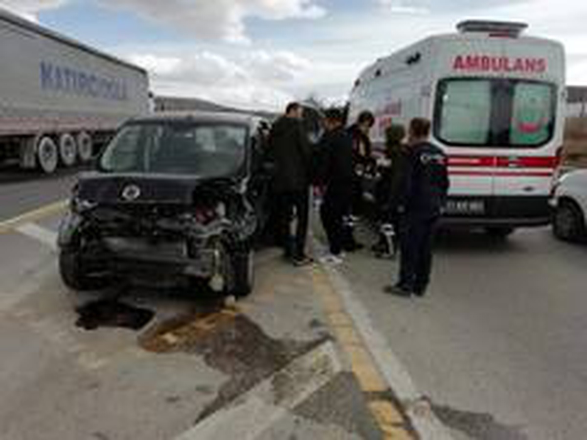 Bilecik\'te yaşana trafik kazasında 1 kişi yaralandı