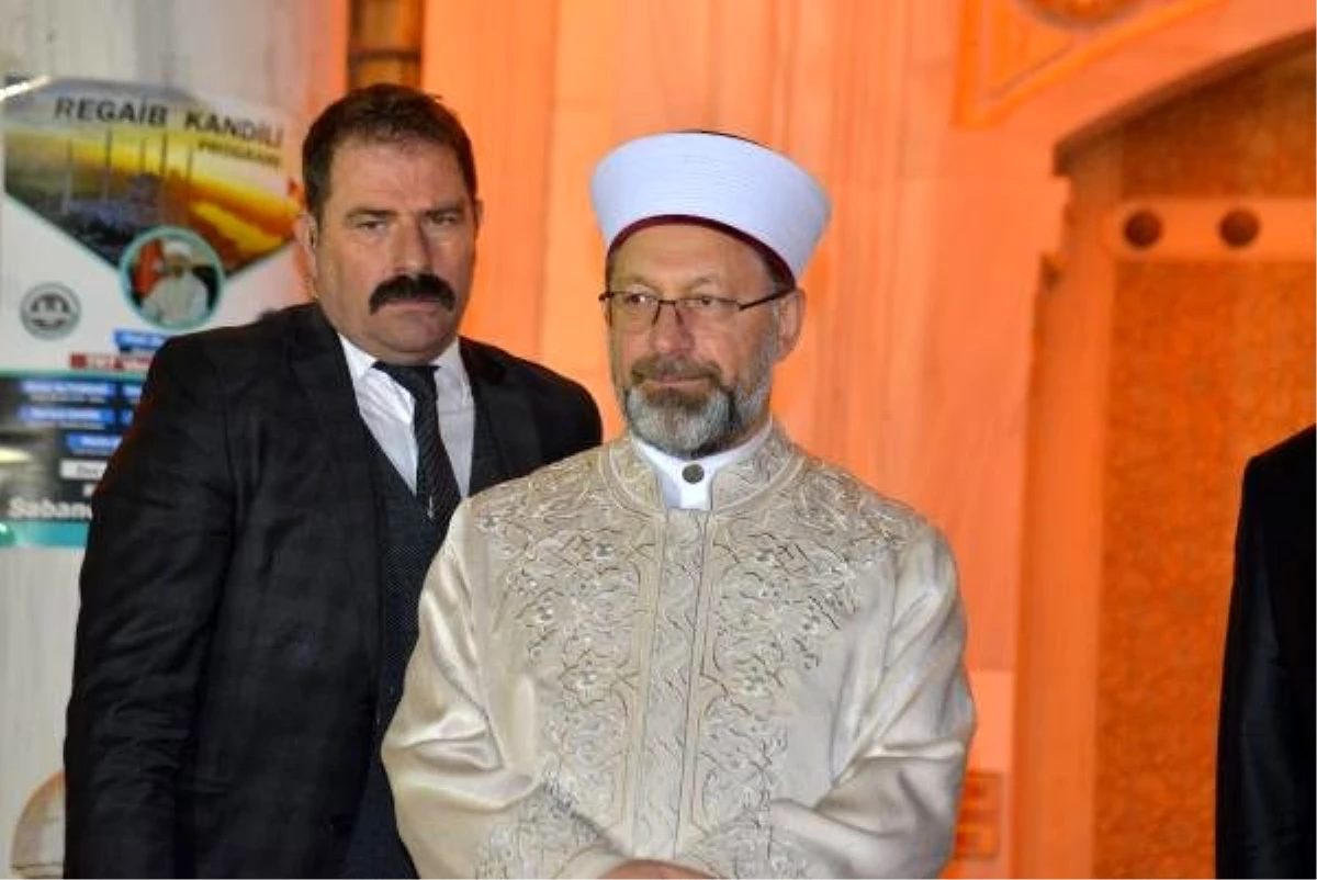 Diyanet İşleri Başkanı Erbaş: Umre Mescid-i Nebevi ziyaretleri iptal
