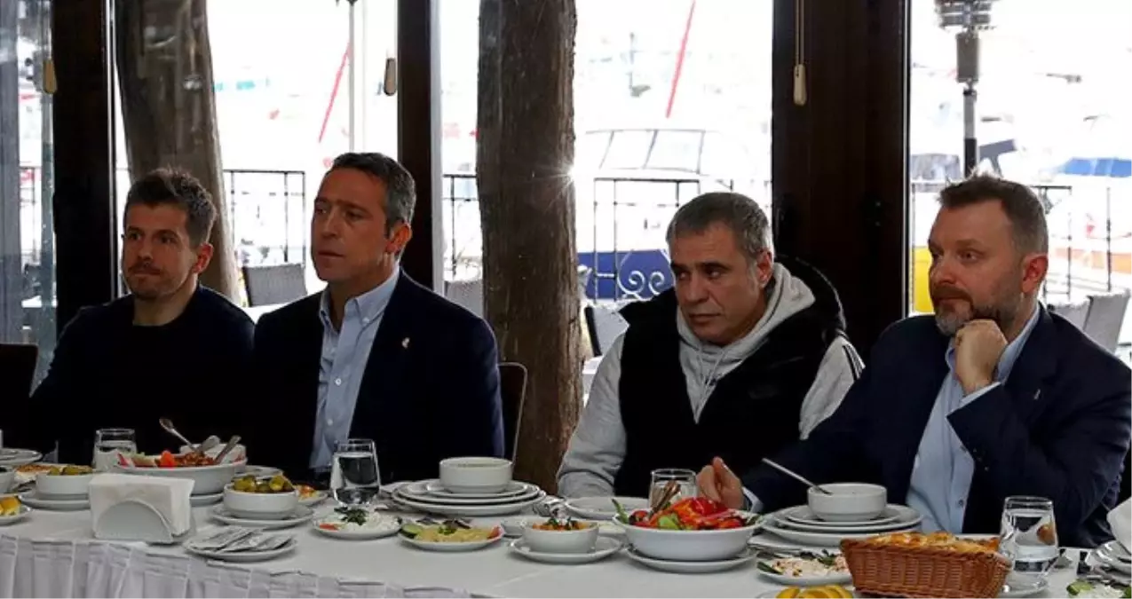Fenerbahçe Başkanı Ali Koç\'tan futbolculara: Kafanızı öne eğmeyin
