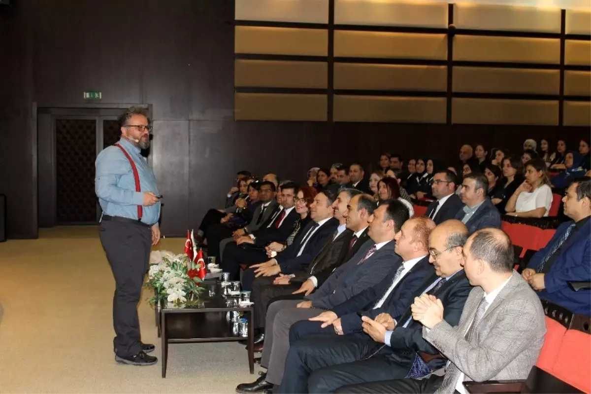 GAÜN Hastanesi\'nde iletişim eğitimi düzenlendi