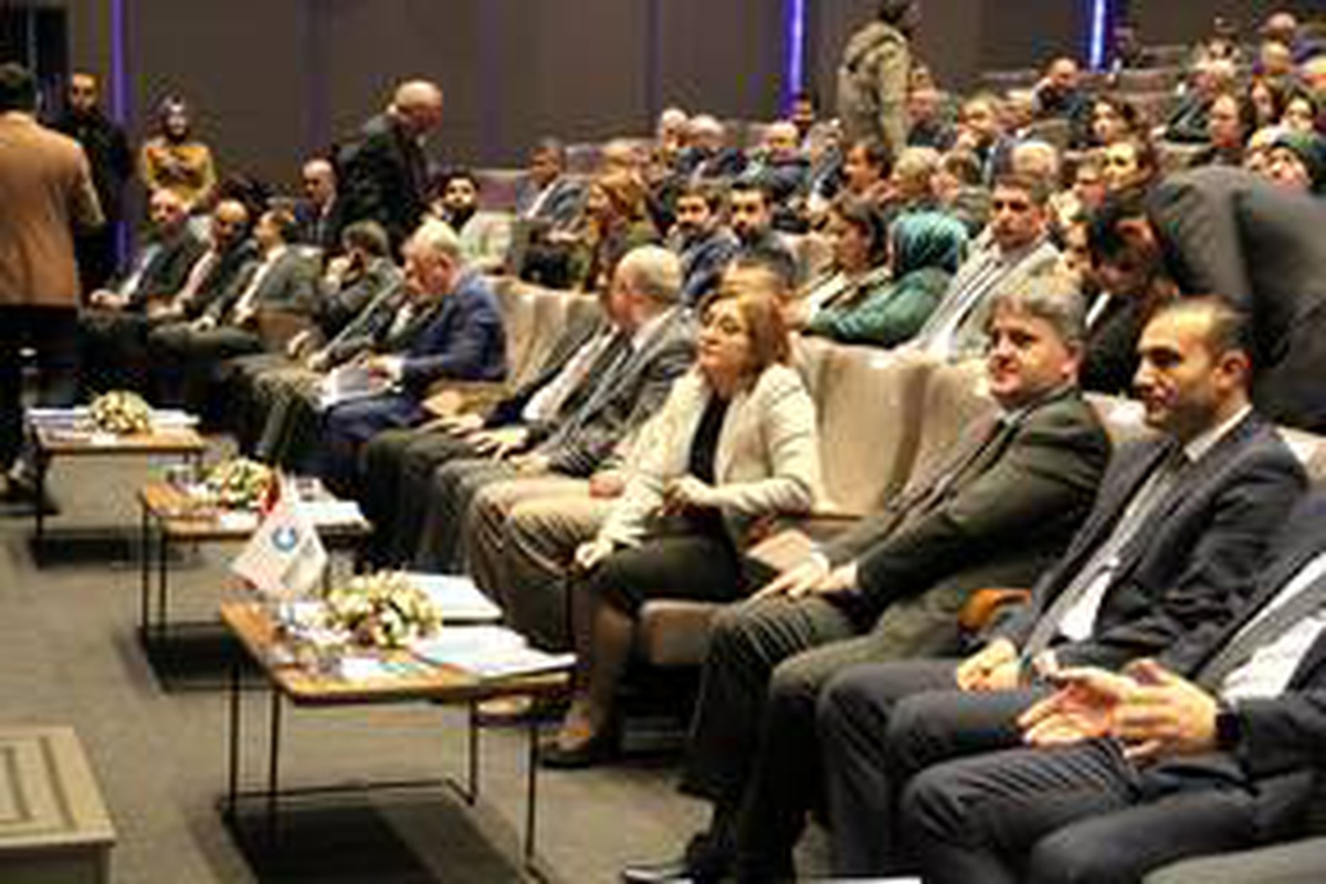 Gaziantep\'te bağış yolu ile yeşil alanı artıracak YeşilAntep Projesi\'nin tanıtımı yapıldı