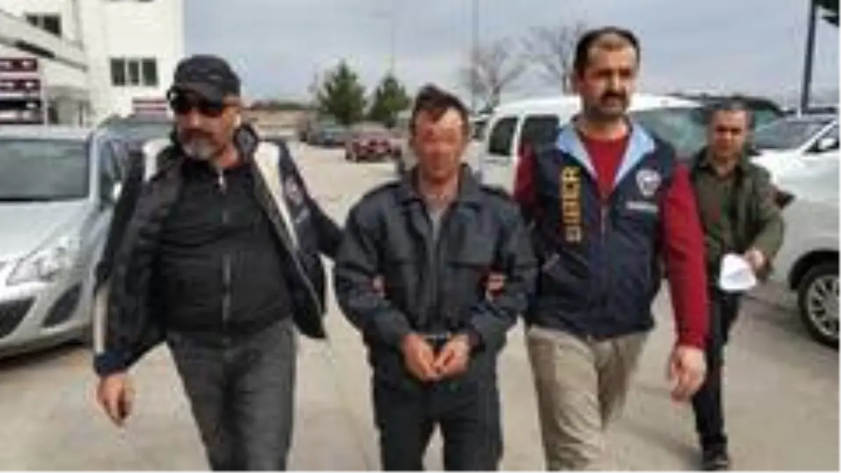 Kız çocuklarını sosyal medya hesabından taciz eden şahıs yakalandı