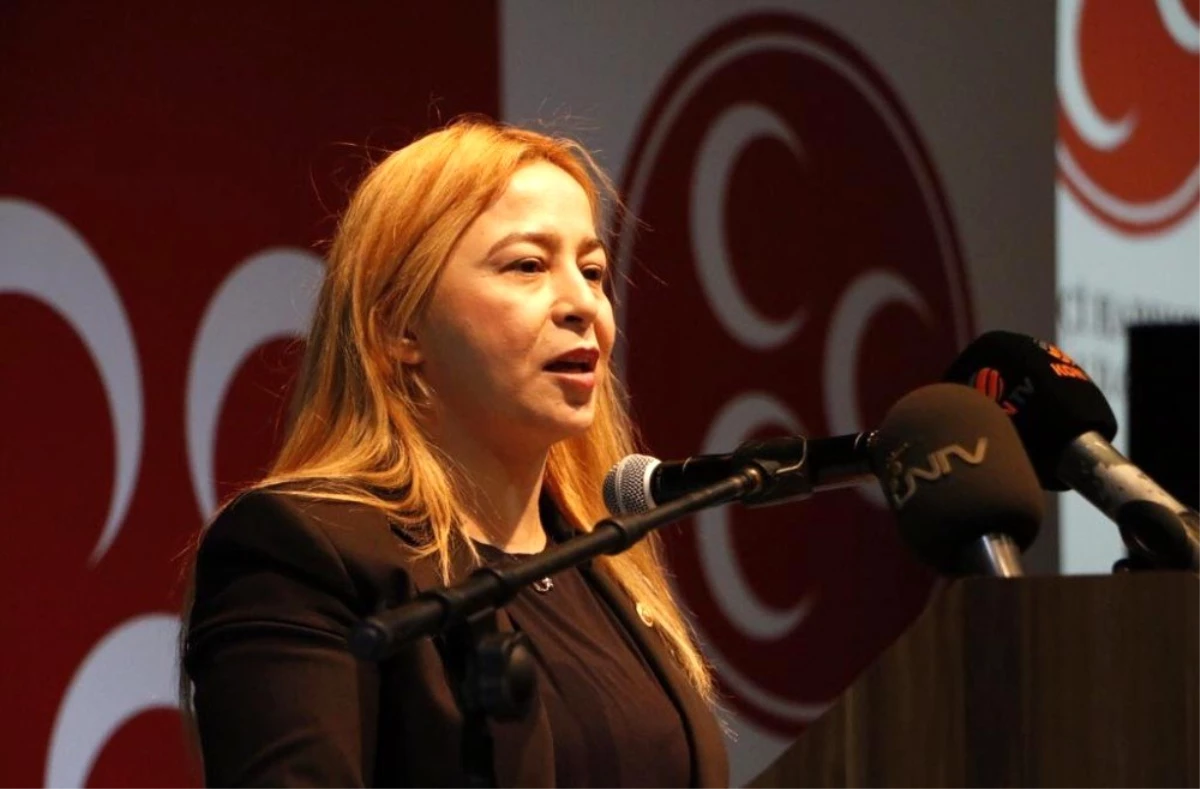 MHP Milletvekili Esin Kara: "Sosyal medyada sahte hesaplar kapatılmalı"