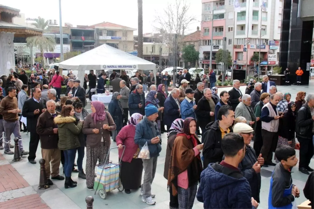 Nazilli Belediyesi\'nden 10 bin kişilik kandil hayrı