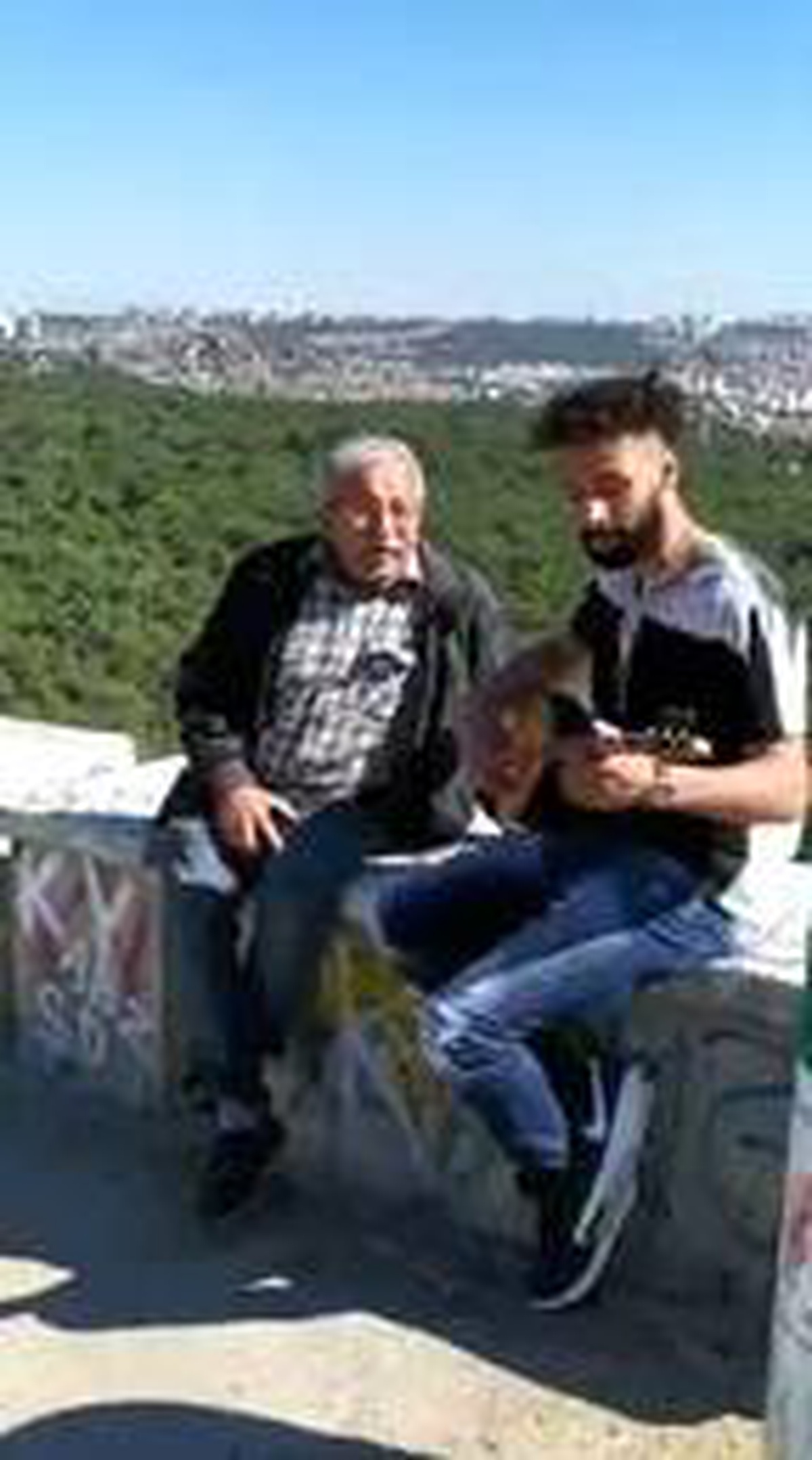 Nazım Sangare\'den bağlama resitali