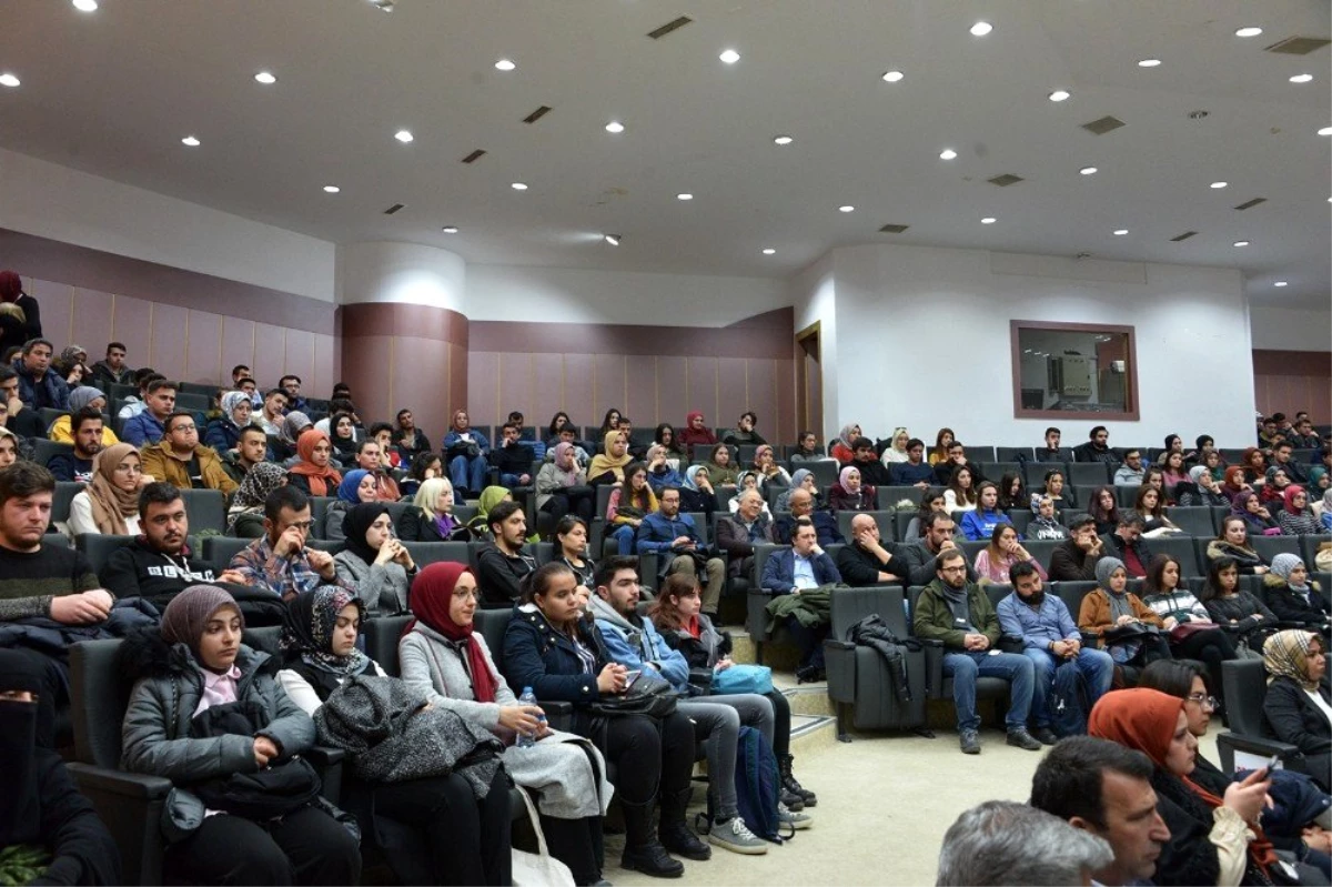 Selçuk\'ta "Karabağ Meselesi ve Hocalı Soykırımı" konferansı yapıldı