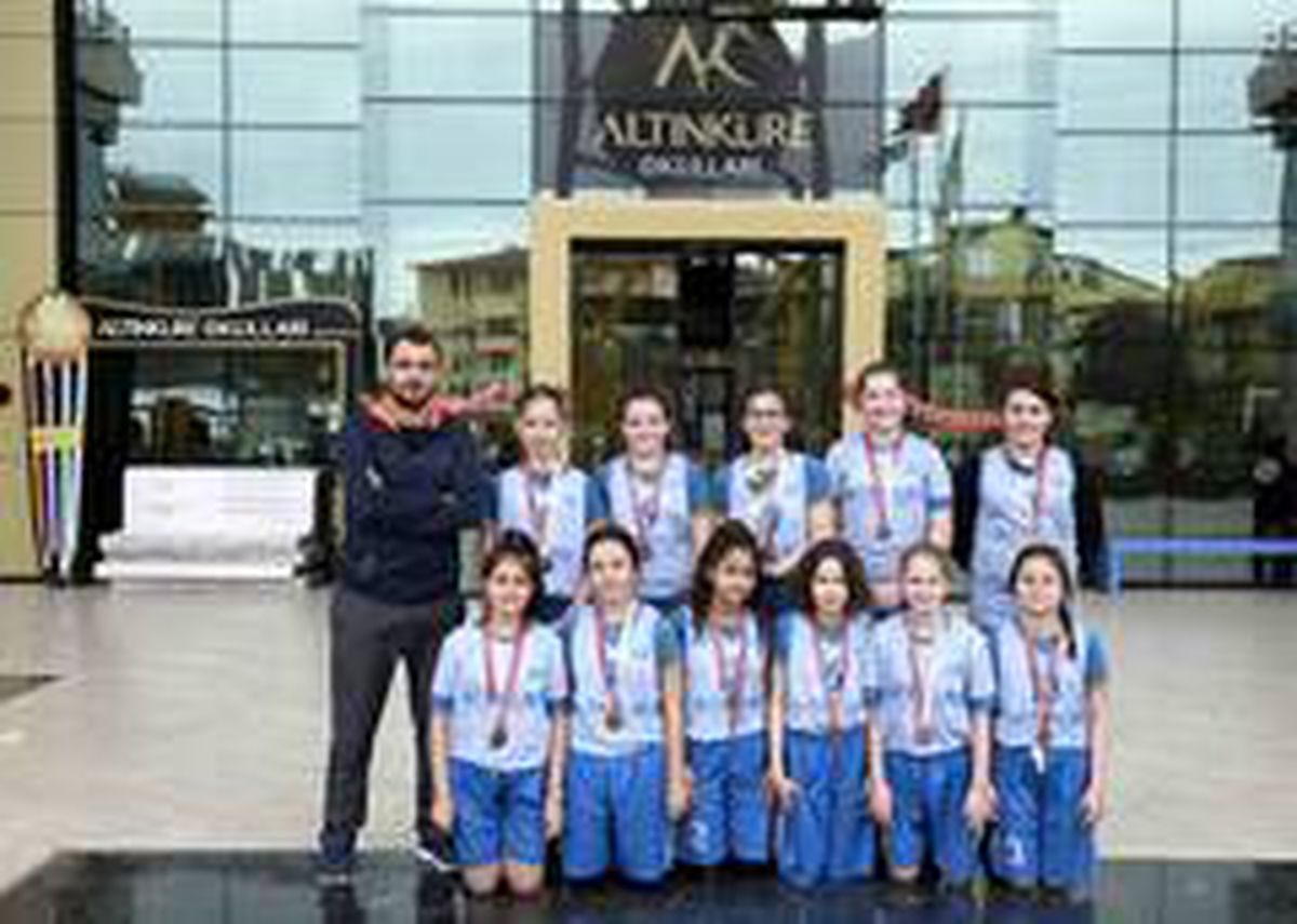Altınküre\'nin basketbolcuları turnuvada 4\'üncü oldu