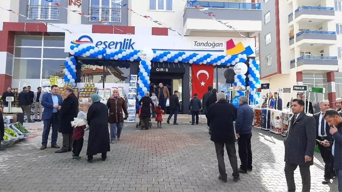 Esenlik Marketler\'den Tandoğan Mahallesine yeni şube