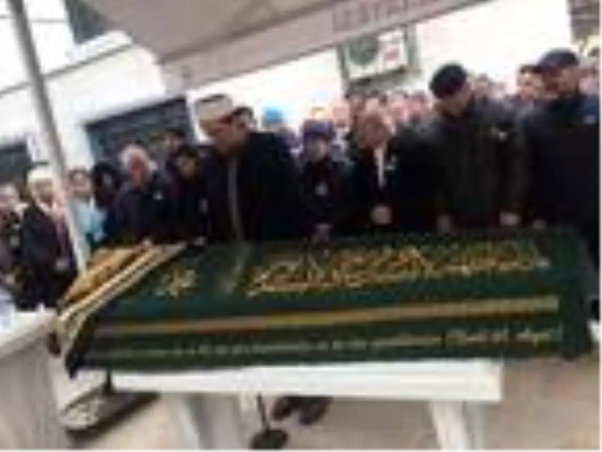 Hülya Ağansoy son yolculuğuna uğurlandı