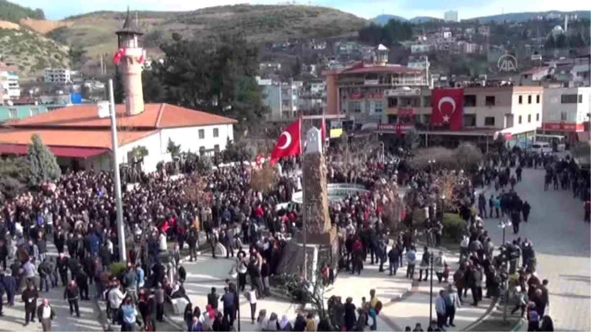 Şehit Piyade Uzman Onbaşı Halil İbrahim Akkaya, son yolculuğuna uğurlandı