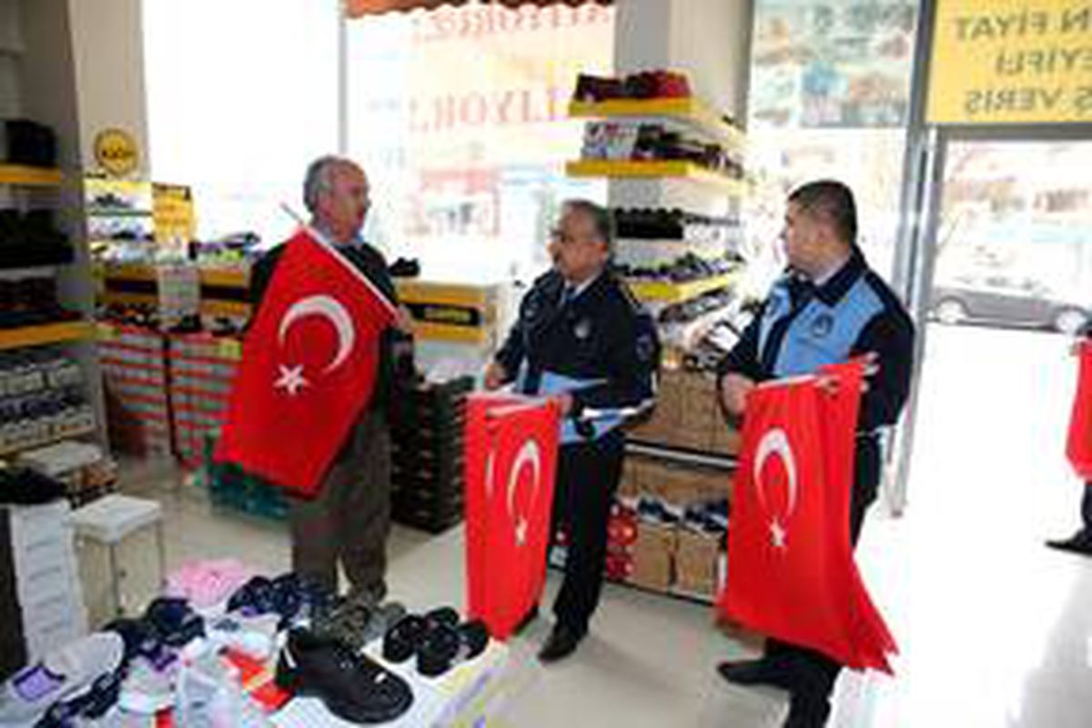 Türkiye Mehmetçik için tek yürek oldu