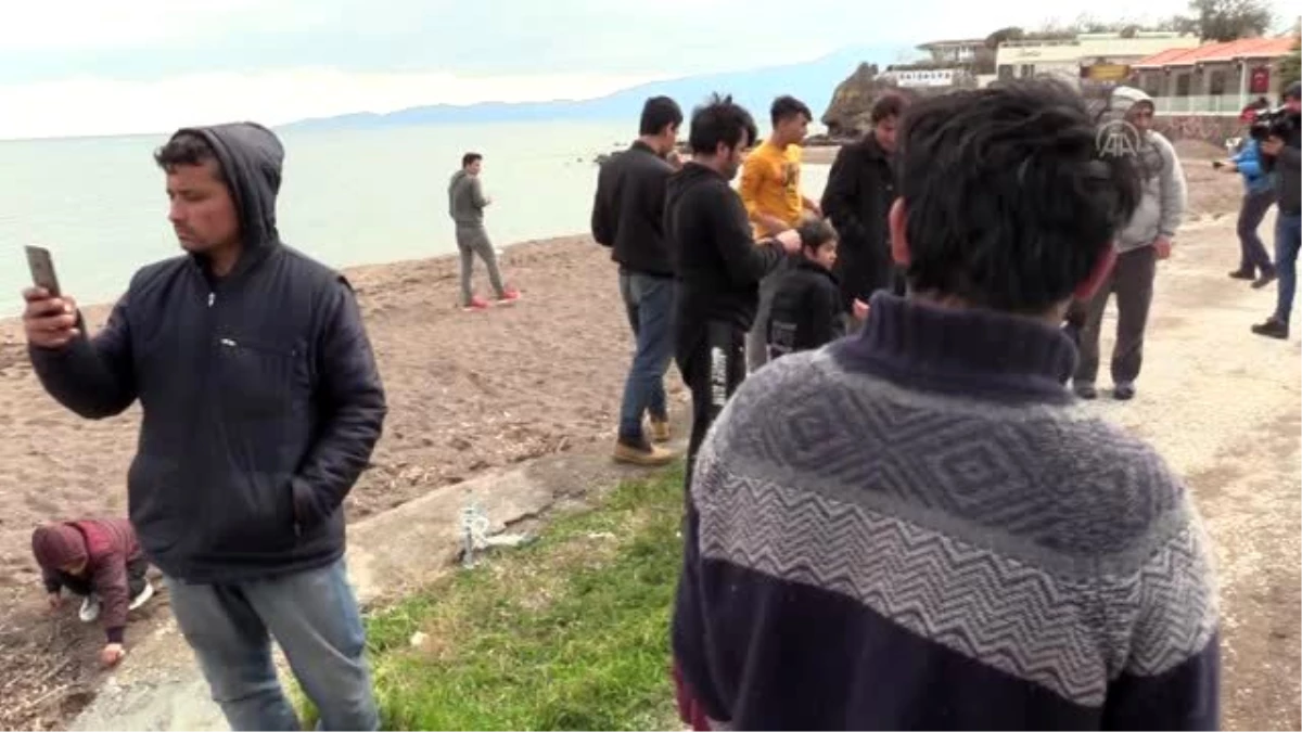 Avrupa\'ya gitmek isteyen bir grup düzensiz göçmen Çanakkale sahiline geldi - ÇANAKKALE