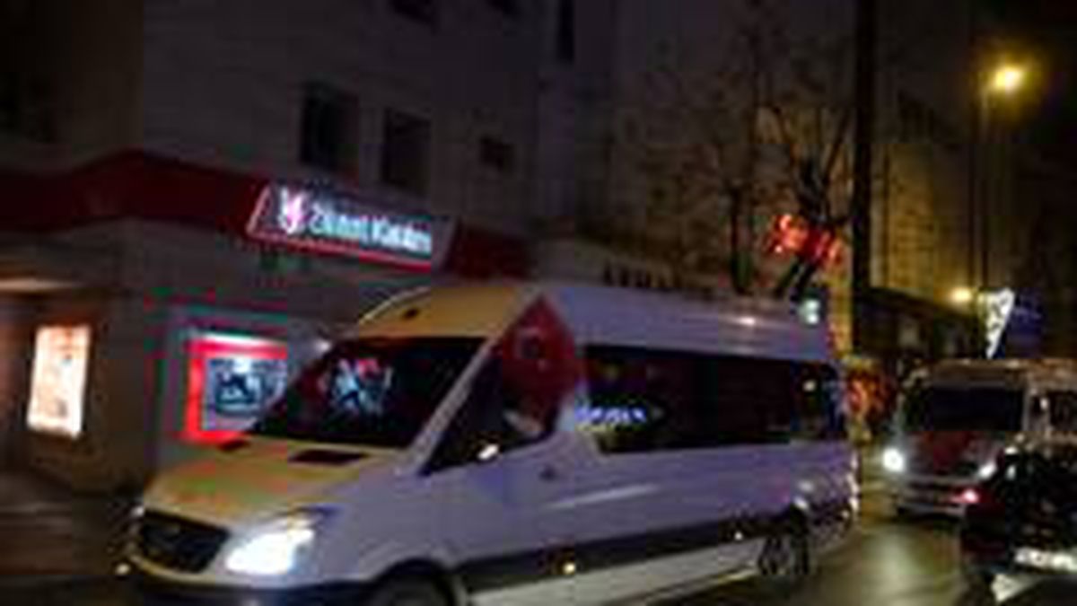 Bursa\'da şehitler için birlik ve beraberlik konvoyu