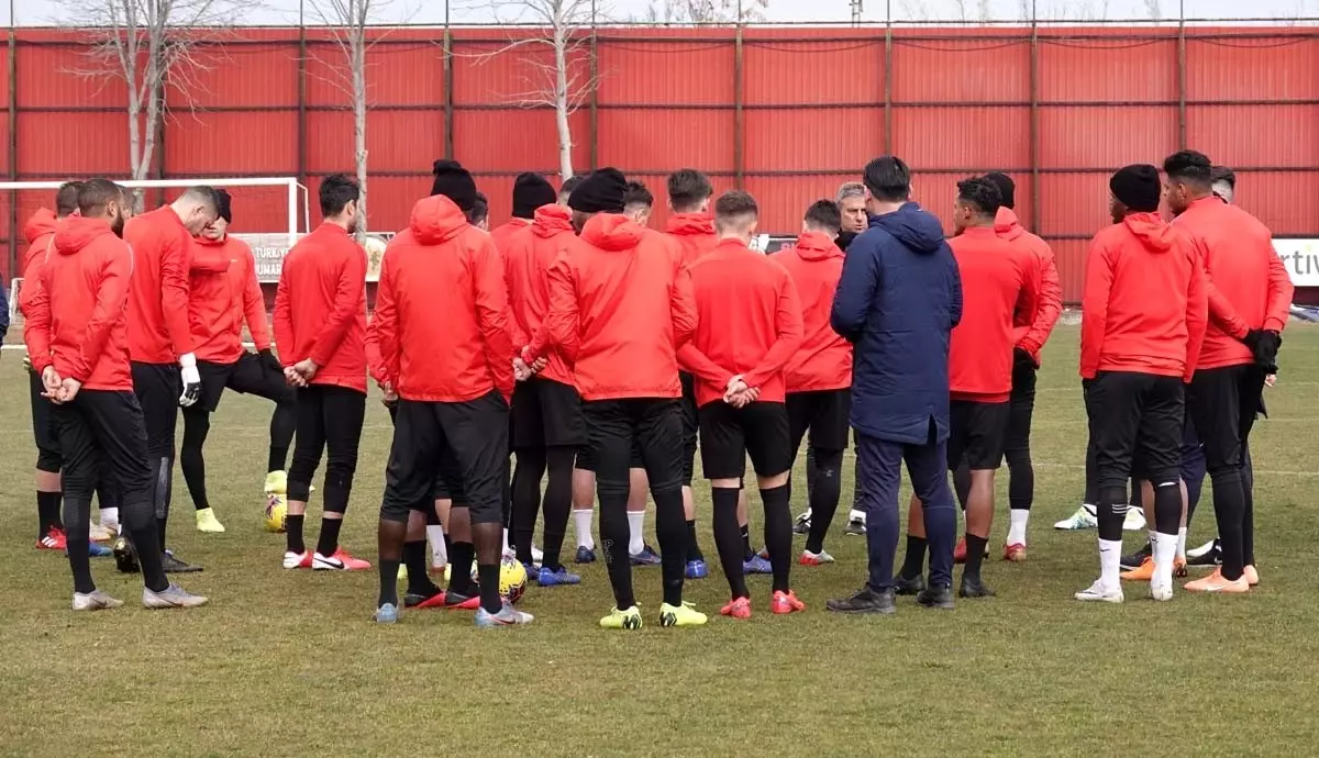 Gençlerbirliği, Galatasaray maçına hazır