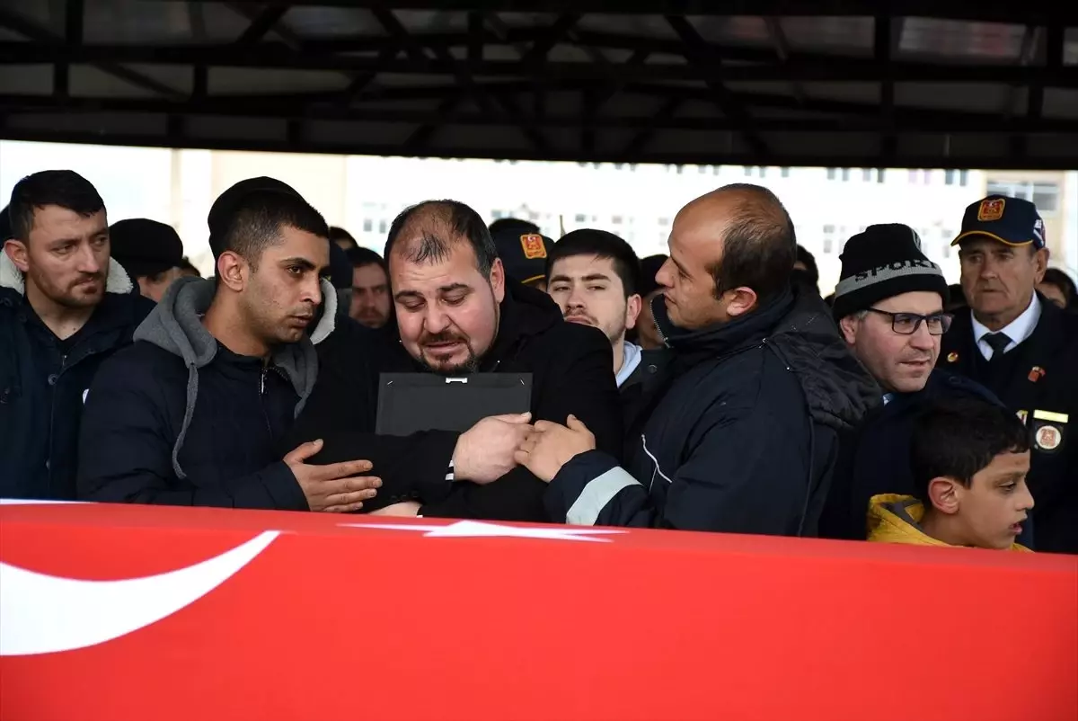 İdlib şehidi Uzman Onbaşı Recep Bekir son yolculuğuna uğurlandı