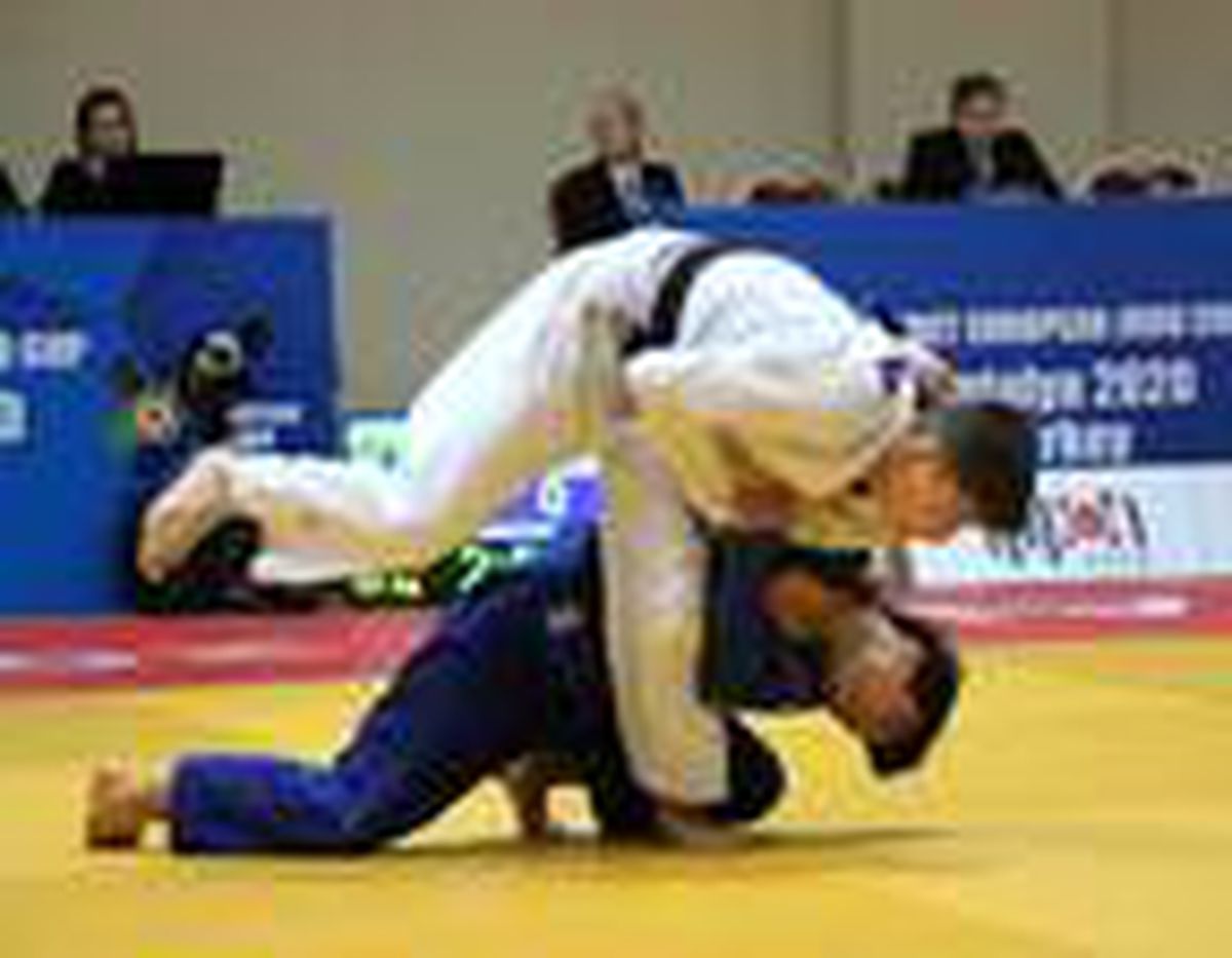 Judoda kupa heyecanı Kemer\'de başladı