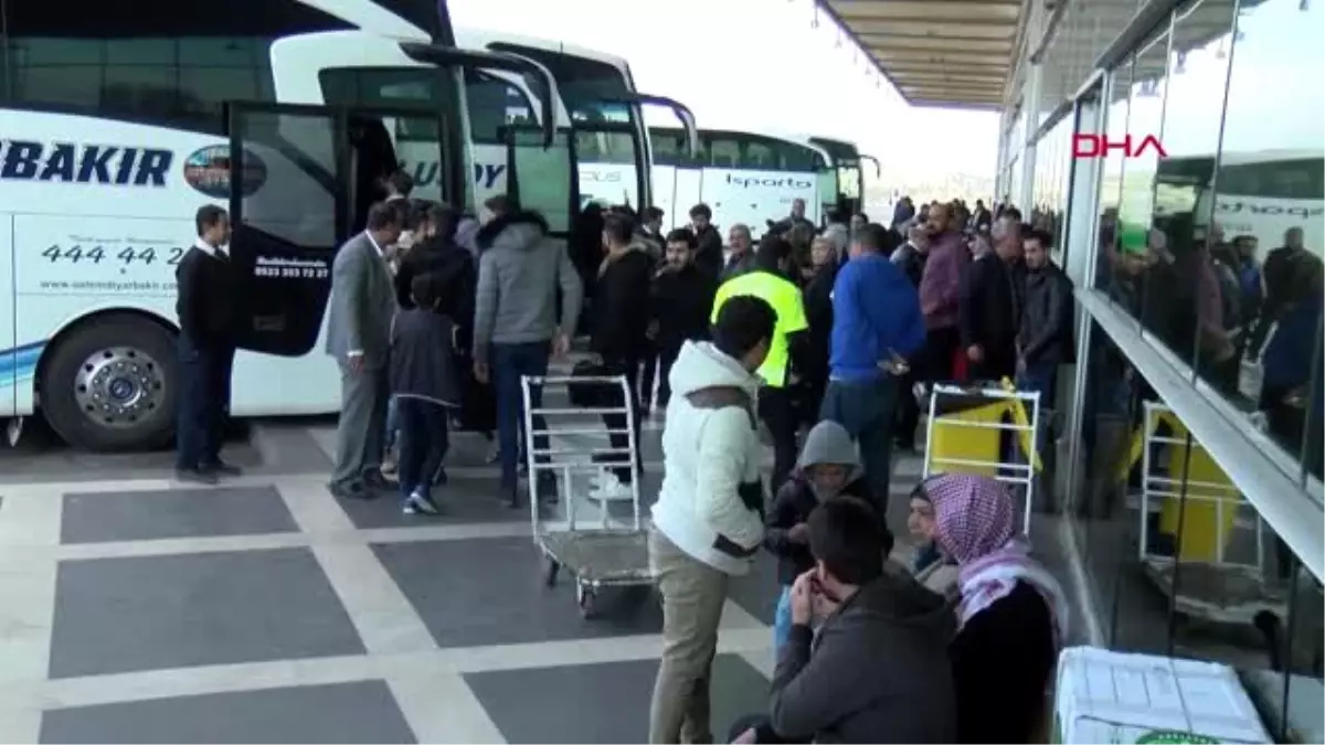 Şanlıurfa\'dan edirne\'ye gitmek isteyen suriyeliler otogarda yoğunluk oluşturdu