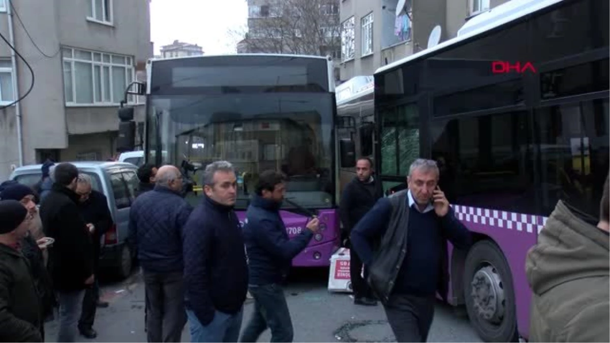 Sarıyer\'de halk otobüsleri zincirleme kazaya karıştı 3 yaralı